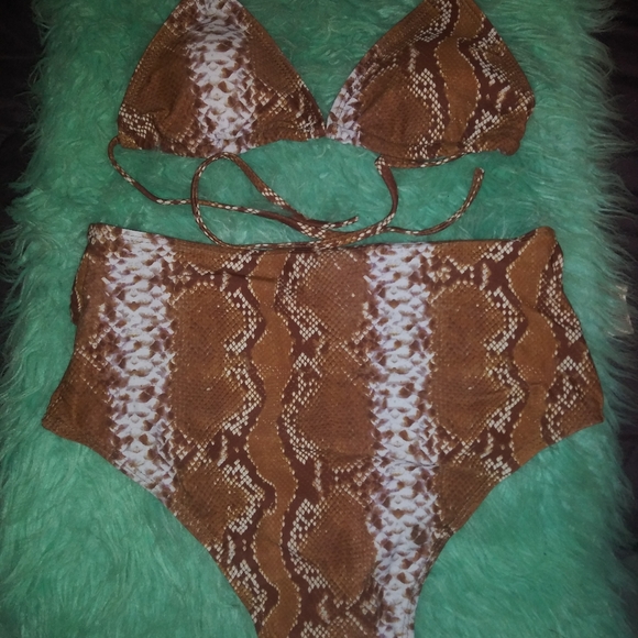 ❤New! Paolo 2 Piece Bikini- Size Medium - Picture 3 of 7